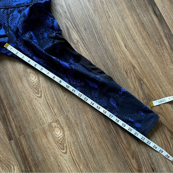 Michi Carbon38 Womens Medusa Crop Leggings Blue Python Snake Print XS Mesh Pant - Picture 10 of 10